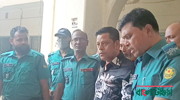 সেলিম প্রধানের আট বছরের কারাদণ্ড